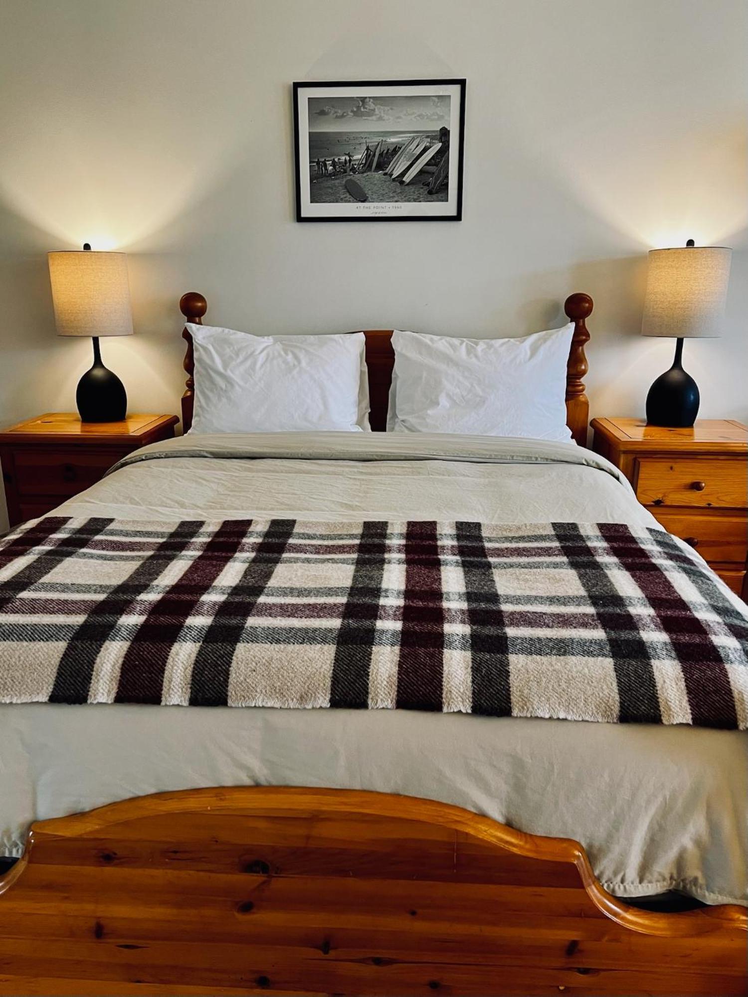 Island Village Properties At Fred Tibbs Tofino Bilik gambar