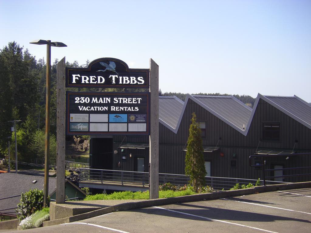 Island Village Properties At Fred Tibbs Tofino Luaran gambar